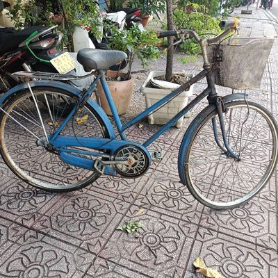 Xe đạp xưa Phoenix còn nguyên vẹn. Mua bán Xe đạp tại Quận 3 Tp Hồ Chí Minh được đăng bởi Huệ 
