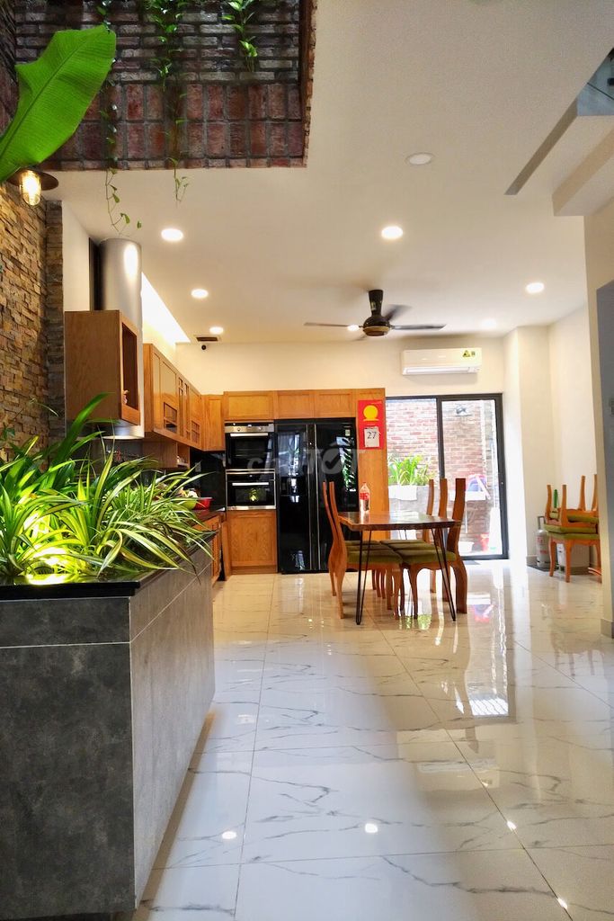Cho thuê Nhà Nguyên Căn 5x20m, Vạn Phúc City, full Nội Thất Đẹp, Mới
