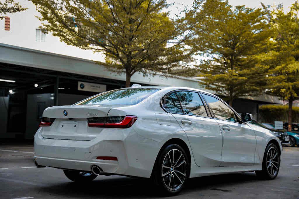 BMW 3 Series 2024 320i Sport Line - 9999 km. Mua bán Ô tô tại Thành phố Thủ Đức Tp Hồ Chí Minh được đăng bởi Rinz hình 3