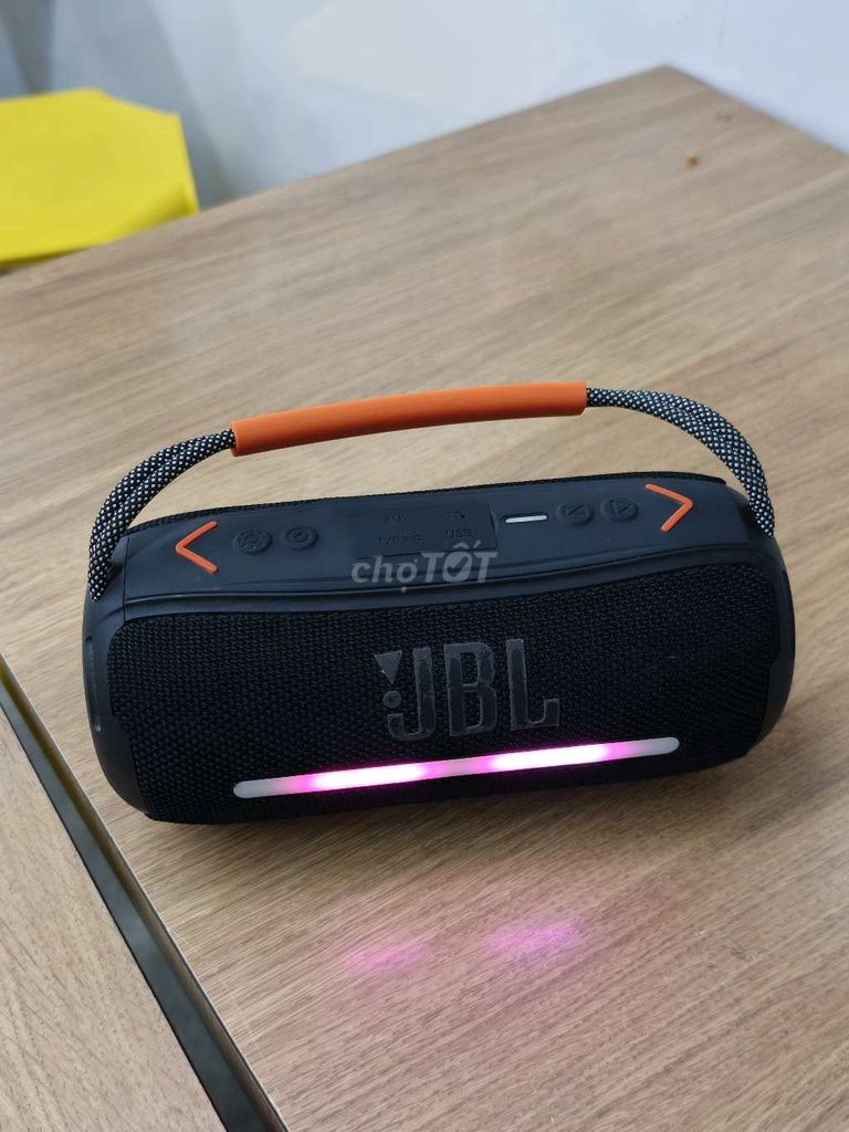 Loa Bluetooth JBL Boombox Đen. Mua bán Tivi, Âm thanh tại Quận 8 Tp Hồ Chí Minh được đăng bởi truongthanhhoang1995 hình 1
