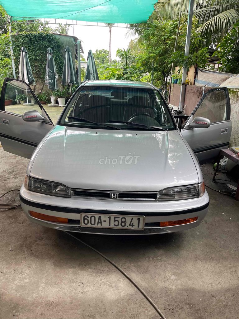 Honda Accord 1993 - 123456 km