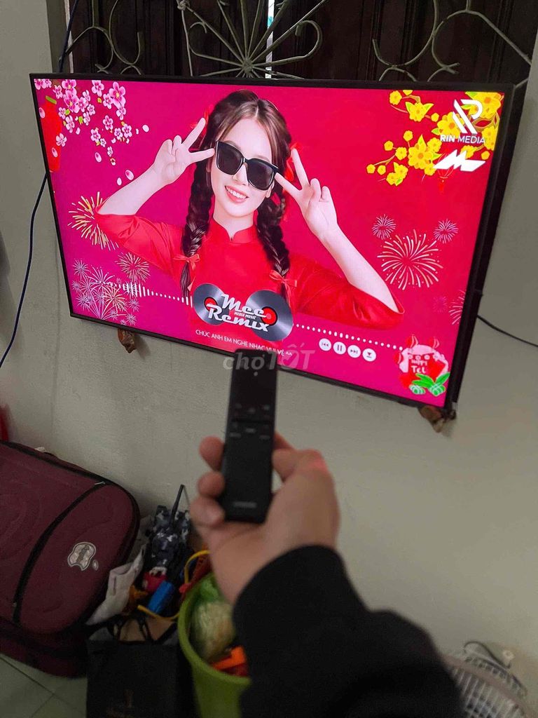 Tivi Samsung QLED QA43Q65DAKXXV. Mua bán Tivi, Âm thanh tại Quận Liên Chiểu Đà Nẵng được đăng bởi Toni đmđ hình 1