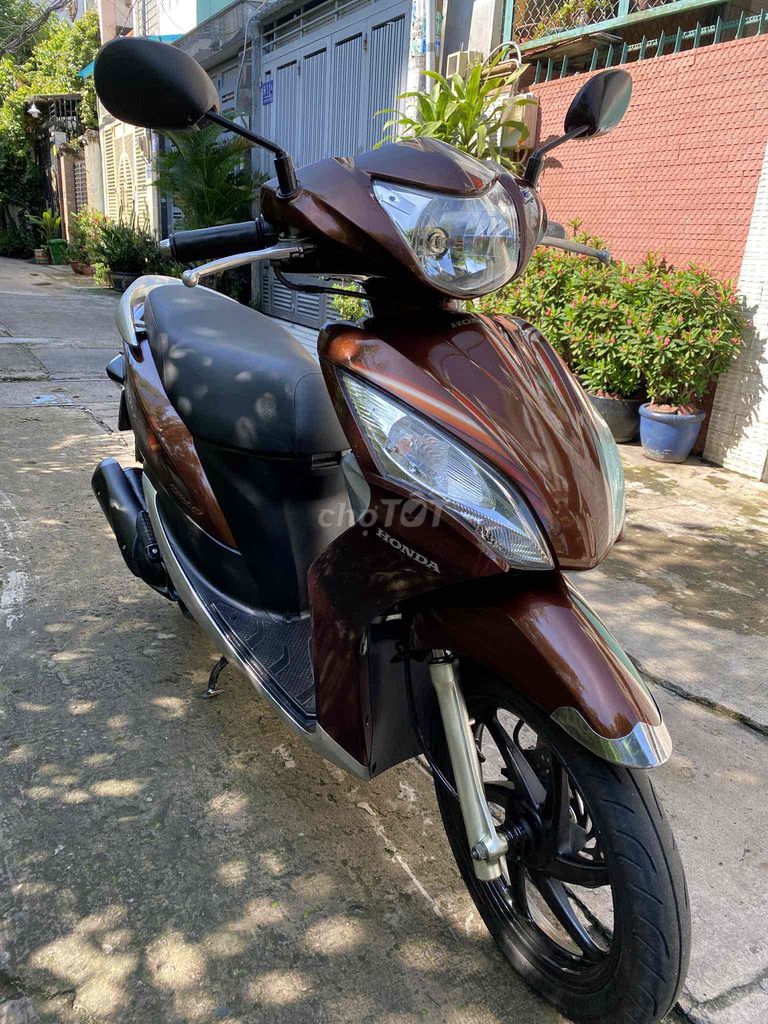 Honda Vision Fi 2012 nâu SD39000km CCCD chủ xe. Mua bán Xe máy tại Quận Bình Tân Tp Hồ Chí Minh được đăng bởi Toan hình 3