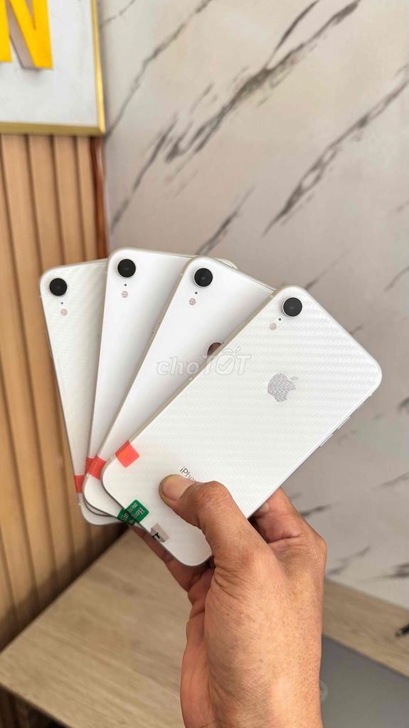 Iphoen Xr 64gb bản 2sim  vâth lý zin nguyên bản. Mua bán Điện thoại tại Thành phố Biên Hòa Đồng Nai được đăng bởi Long Phụ Kiện hình 1
