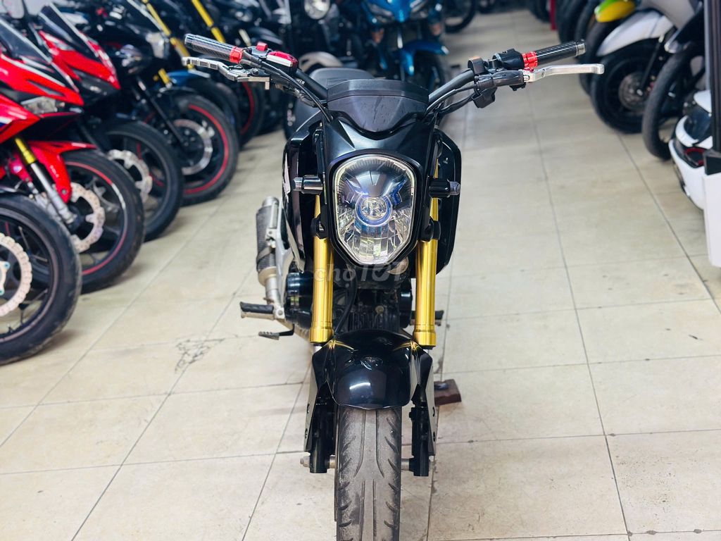 XE MÁY THỊNH PHÁT - HONDA MSX 125 ĐEN BIỂN HÀ NỘI. Mua bán Xe máy tại Quận Nam Từ Liêm Hà Nội được đăng bởi XE MÁY THỊNH PHÁT XE LƯỚT GIÁ RẺ hình 5