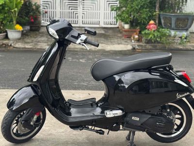 Vespa đk 2023 phanh ABS máy igert zin chất 9 chủ. Mua bán Xe máy tại Quận Thanh Khê Đà Nẵng được đăng bởi A Dũng