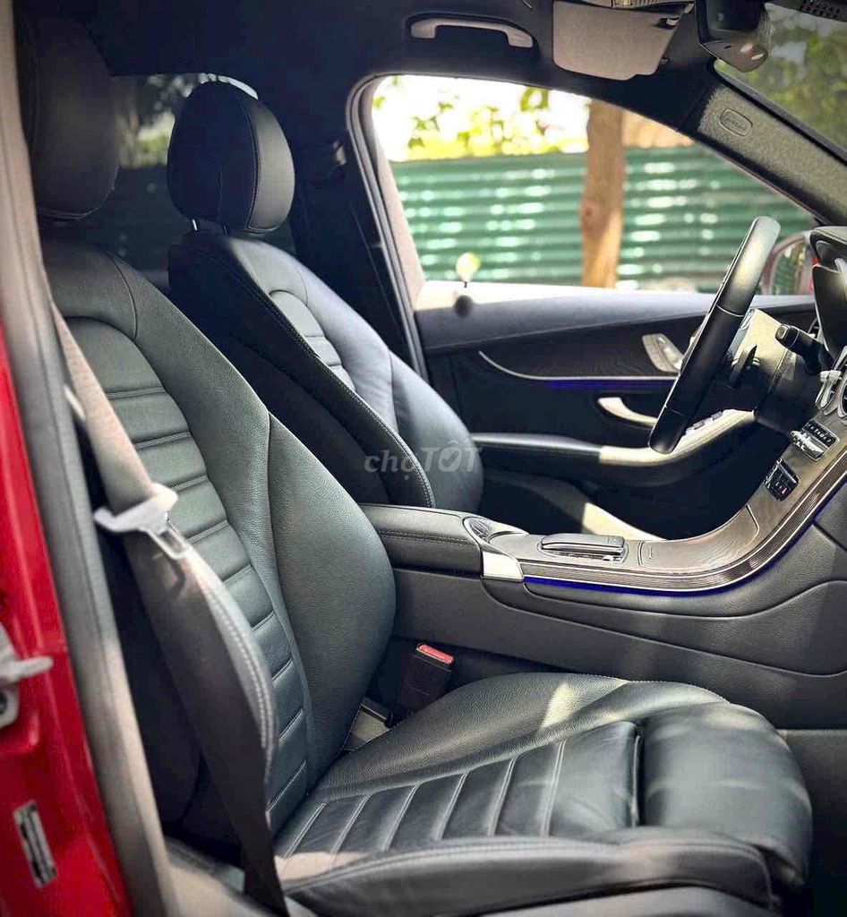 Mercedes Benz GLC 2021 200 4MATIC - 70000 km. Mua bán Ô tô tại Huyện Đông Anh Hà Nội được đăng bởi quang bảo hình 12