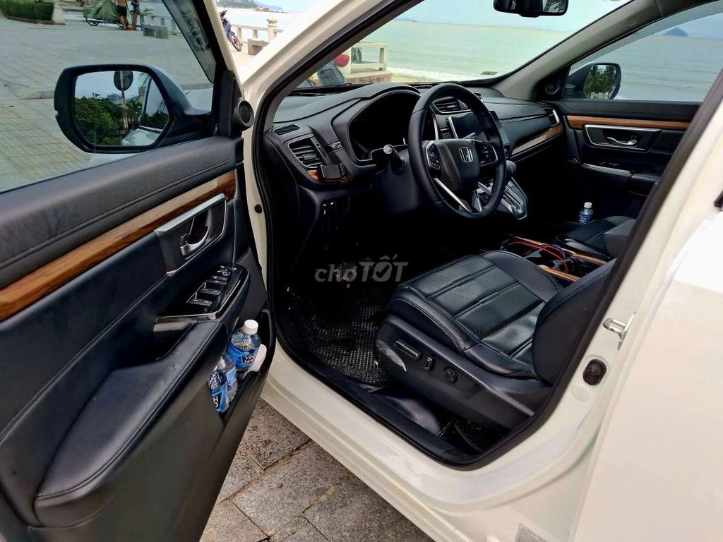 Honda CR-V 2019 1.5L - Trắng. Mua bán Ô tô tại Quận Thanh Xuân Hà Nội được đăng bởi Nguyen Hieu hình 4