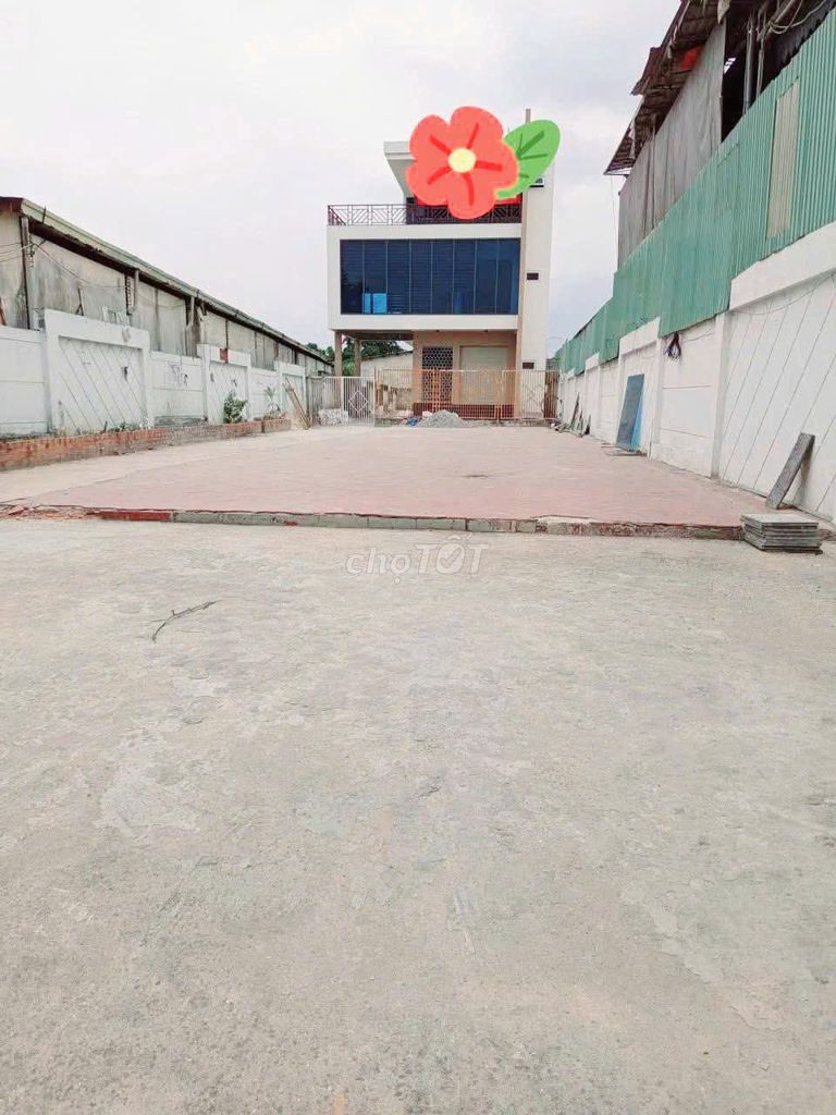 CHO THUÊ NHÀ MẶT BẰNG DT 1000M2 PHƯỜNG LÁI THIÊU TP THUẬN AN