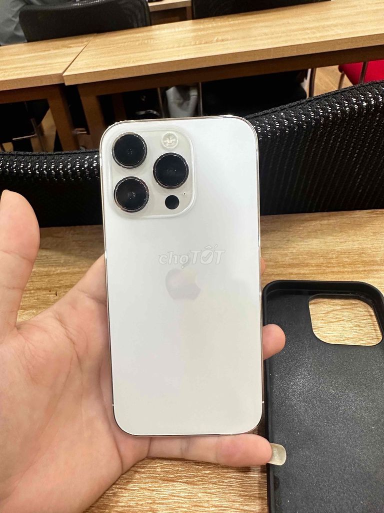 Apple iPhone 14 Pro 256GB Trắng. Mua bán Điện thoại tại Quận Bình Thạnh Tp Hồ Chí Minh được đăng bởi Đức Thắng hình 1