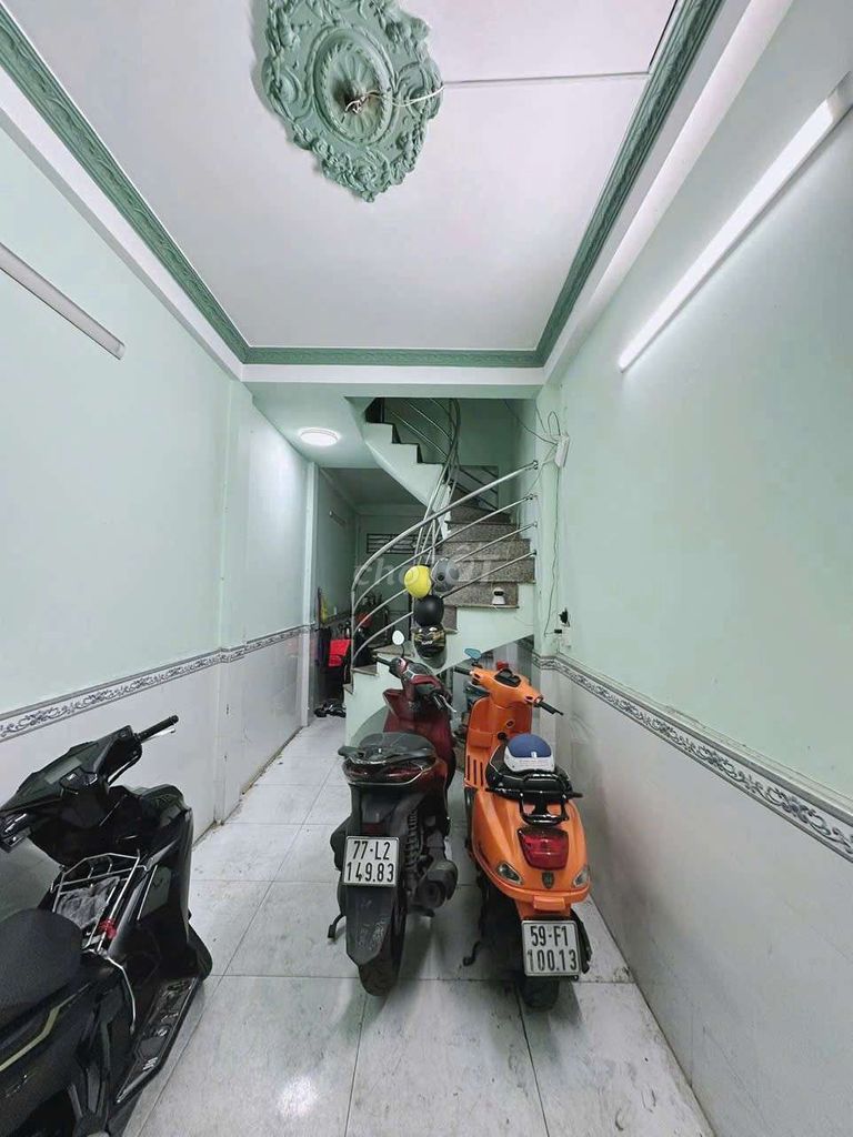 Bán nhà 3 tầng 3PN-3WC Điện Biên Phủ P17 Bình Thạnh. Mua bán nhà ở tại Quận Bình Thạnh Tp Hồ Chí Minh được đăng bởi Nguyễn Nam hình 3
