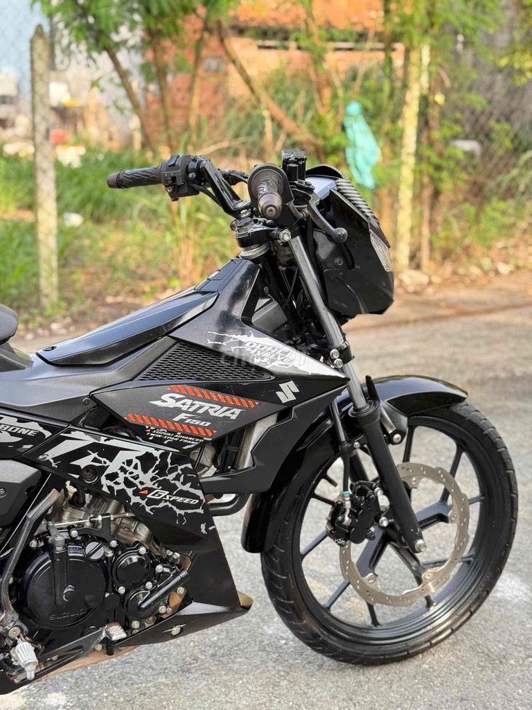 Suzuki Satria F150 2019 Đen 27712 km. Mua bán Xe máy tại Huyện Củ Chi Tp Hồ Chí Minh được đăng bởi HuỳnhLâm Bổn hình 2