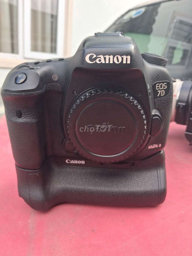 Máy ảnh Canon 7D Mark II Đen còn mới. Mua bán Máy ảnh, Máy quay tại Thành phố Đà Lạt Lâm Đồng được đăng bởi Dũng Huy Nguyễn  hình 1