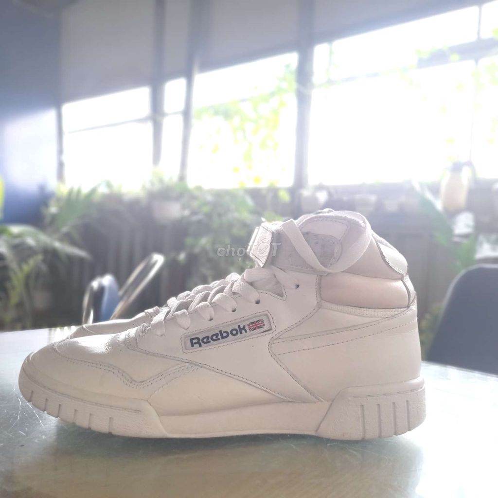 Reebok Exo Fit Athletic White Trainer size 36