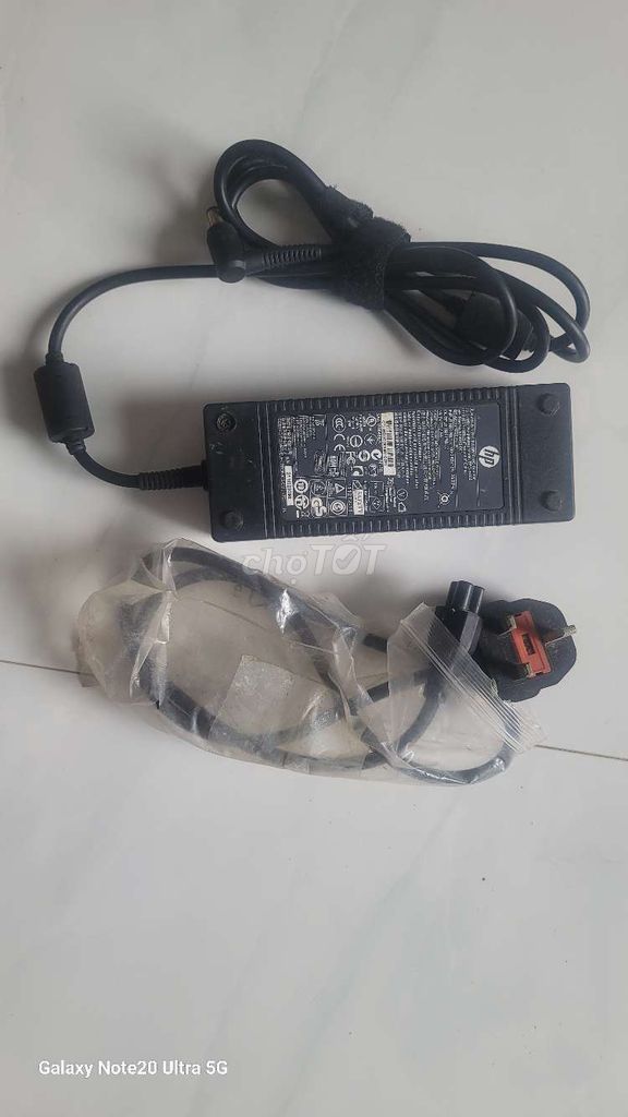 Sạc laptop HP Đen. Mua bán Phụ kiện (Màn hình, Chuột...) tại Huyện Yên Định Thanh Hóa được đăng bởi Nhớ Mãi hình 1