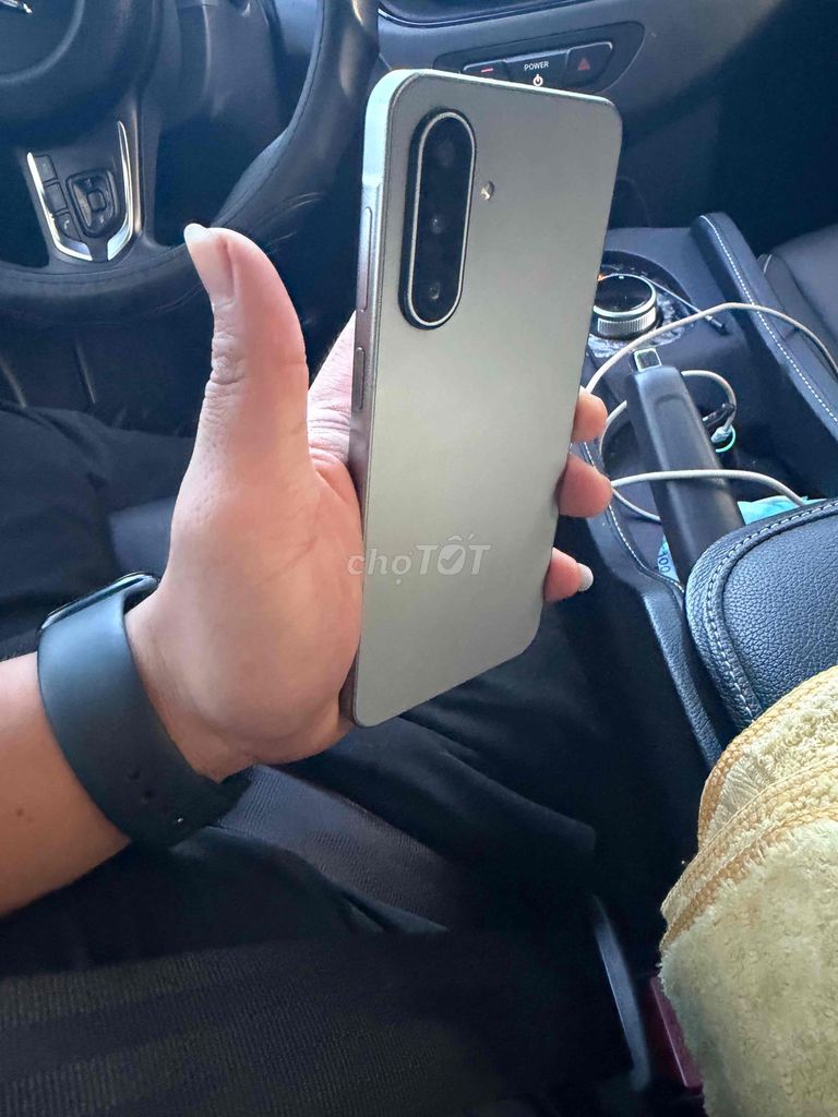 Samsung Galaxy A17 5G Xám Đã sử dụng. Mua bán Điện thoại tại Quận Hoàng Mai Hà Nội được đăng bởi Nguyễn sơn tung hình 1