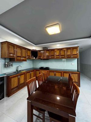 Rent · 4 bd · 100 м² · Quận Ngũ Hành Sơn, ул. Đường Đoàn Khuê