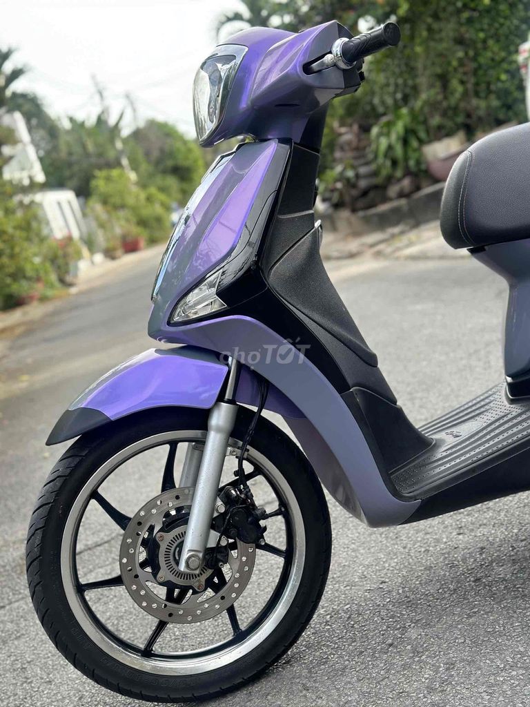 Liberty S 125 iGET ABS màu Ghi áo keo máy zin đẹp. Mua bán Xe máy tại Thành phố Thủ Đức Tp Hồ Chí Minh được đăng bởi Xe Máy Sơn Thủ Đức hình 6