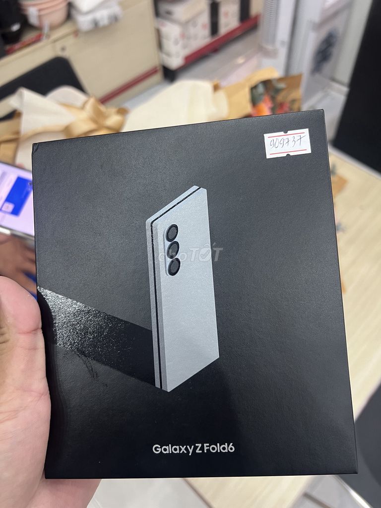 Cần ra 1 em Samsung Galaxy Z Fold 6 màu xám 256Gb. Mua bán Điện thoại tại Thành phố Sa Đéc Đồng Tháp được đăng bởi Phuc Thien hình 1