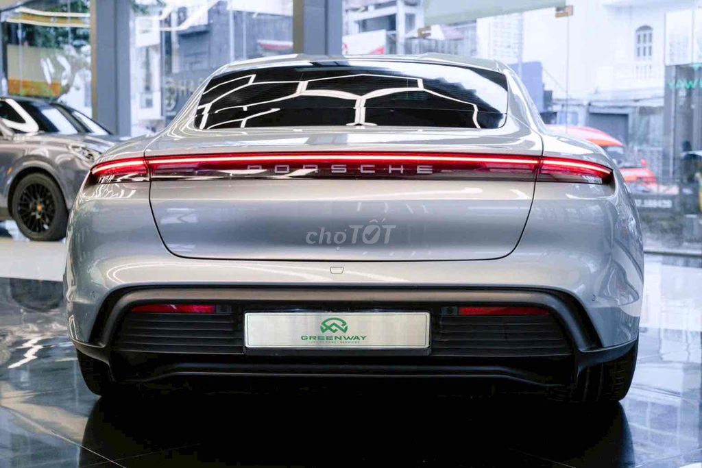 Porsche Taycan 4S 2020. Mua bán Ô tô tại Quận Tân Bình Tp Hồ Chí Minh được đăng bởi GREENWAY AUTO hình 2
