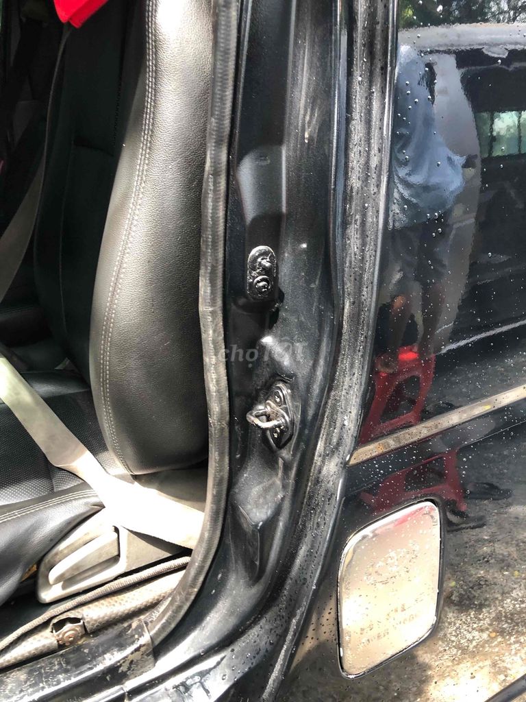 Toyota Hiace 2005 - 100000 km. Mua bán Ô tô tại Huyện Củ Chi Tp Hồ Chí Minh được đăng bởi Truong Vu hình 6