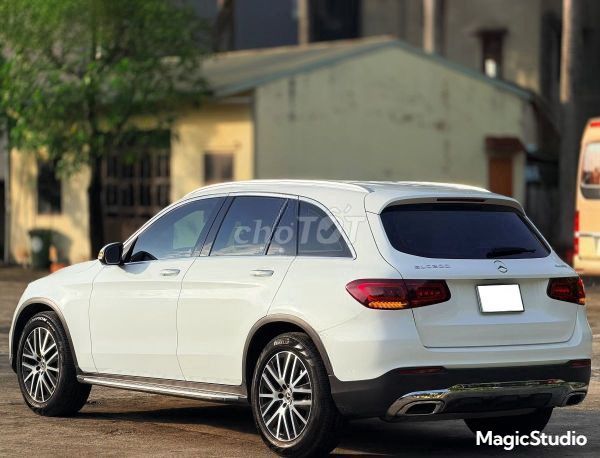 Мерседес Бенц GLC 200 4Matic 2022 - 1 миллиард 450 миллионов