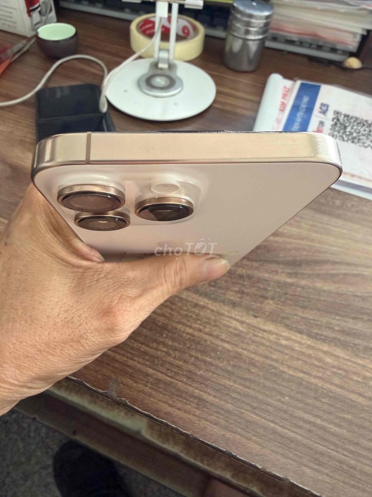 iPhone 16 ProMax ,zin, VN, sạc 35 lần. Mua bán Điện thoại tại Huyện Trảng Bom Đồng Nai được đăng bởi Nguyễn Khoa hình 1