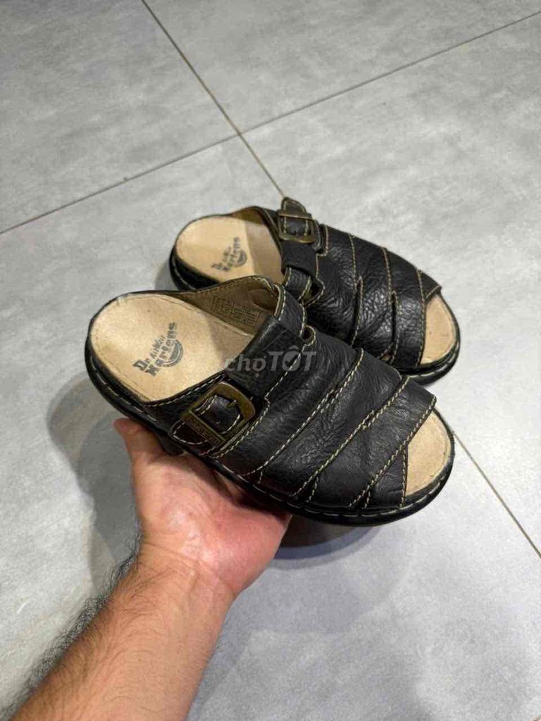 Dép Dr. Martens 2007 Nam Da Đen. Mua bán Giày dép tại Huyện Long Hồ Vĩnh Long được đăng bởi Đỗ minh Uyên hình 1