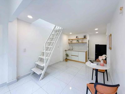 Аренда · 2 комн. · 50 м² · Quận 4, ул. Đường Tôn Thất Thuyết