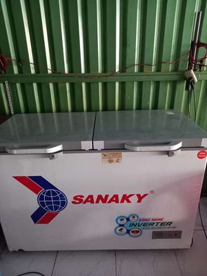 Tủ lạnh 2 ngăn Sanaky 260L