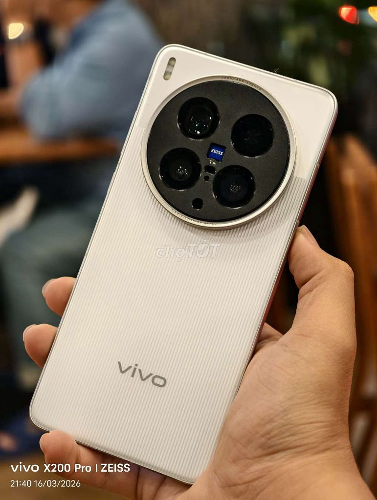 Vivo X200 Ultra 16GB/512GB Trắng. Mua bán Điện thoại tại Quận Thanh Khê Đà Nẵng được đăng bởi Kiệt hình 1