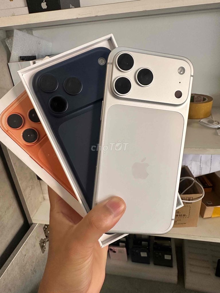 Apple iPhone 17 Pro Max 256GB Bạc. Mua bán Điện thoại tại Quận Bình Tân Tp Hồ Chí Minh được đăng bởi Nguyễn Đức Tuấn hình 1