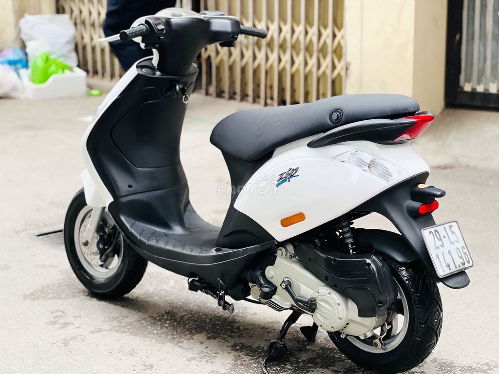 Piaggio Zip 100 Biển Hà Nội 29B1 14196 ĐKY 2019. Mua bán Xe máy tại Quận Cầu Giấy Hà Nội được đăng bởi Hoài Nam hình 6