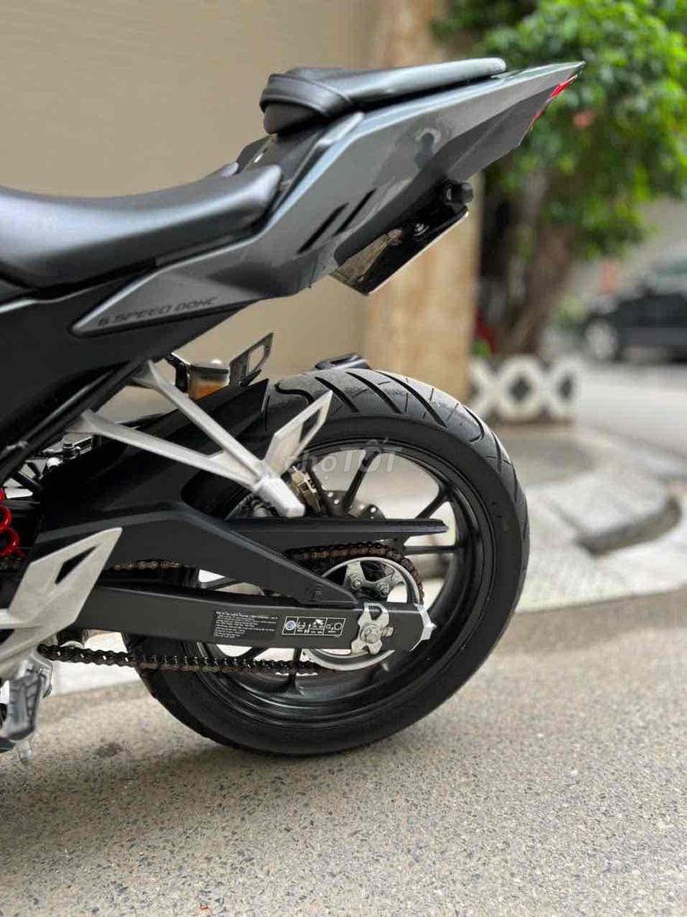 HONDA CBR150 ABS FI date Mới nhất iển số 29 lướt. Mua bán Xe máy tại Quận Cầu Giấy Hà Nội được đăng bởi Tong motor xe may hình 6
