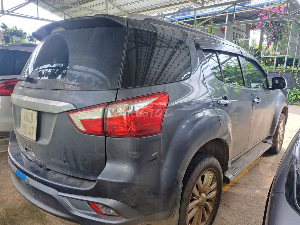 Isuzu Mu X 2018 1.9 4X2 AT - 240000 km. Mua bán Ô tô tại Huyện Lâm Hà Lâm Đồng được đăng bởi Khương Thùy Linh hình 5