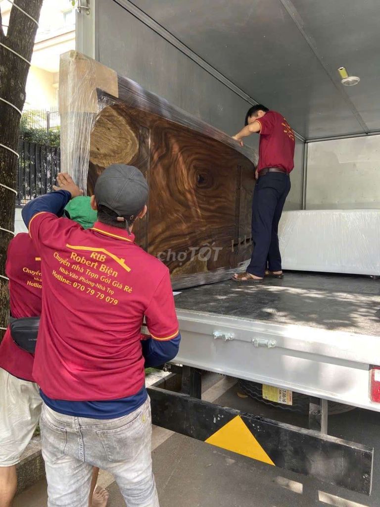 Dịch vụ chuyển nhà trọn gói giá rẻ . Dịch vụ chuyển nhà tại Quận 7 Tp Hồ Chí Minh được đăng bởi Chuyển Nhà Trọn Gói  Robert Biện hình 1
