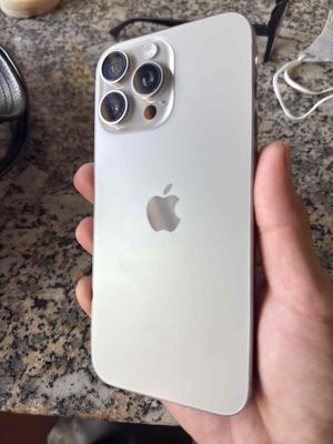 Dư thanh lý ip16promax 256gb zin all có fix. Mua bán Điện thoại tại Quận Ninh Kiều Cần Thơ được đăng bởi m an