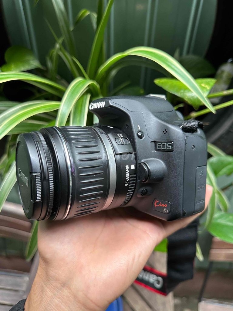 Bán canon 500d kèm 18-55 máy đẹp ạ