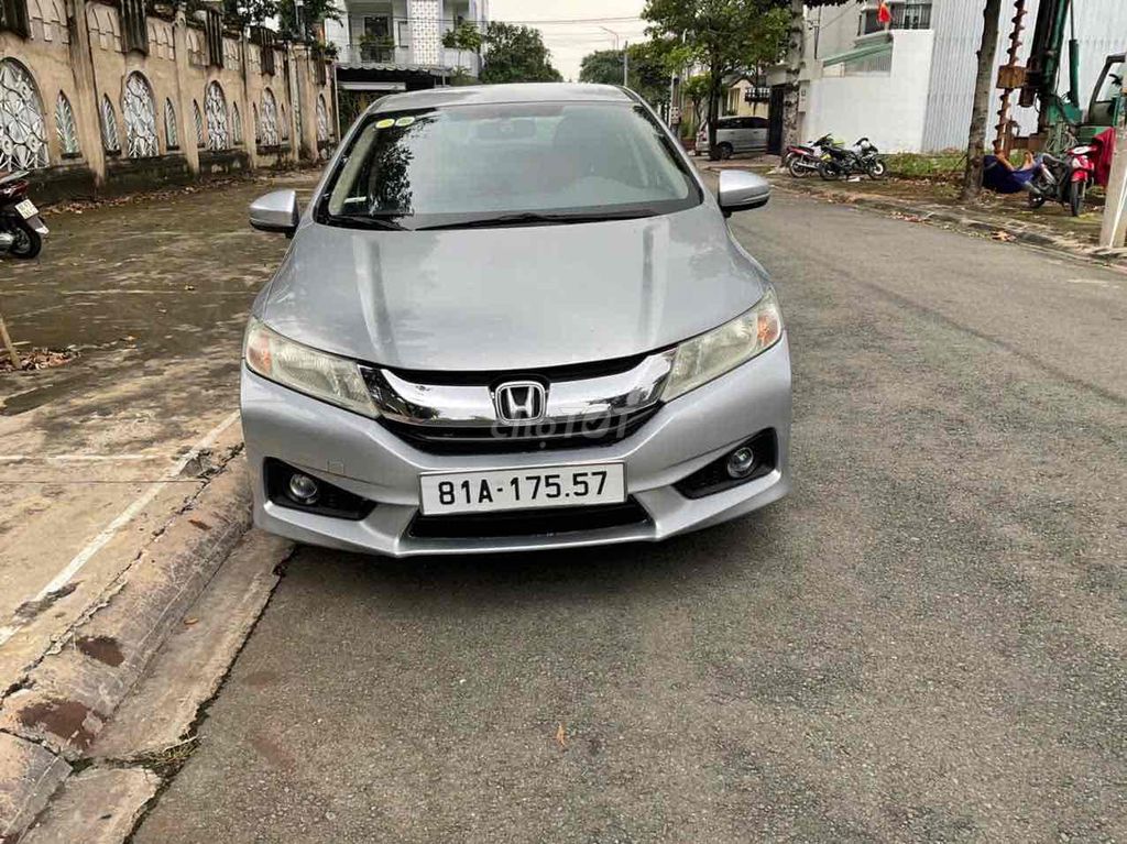 Honda City 2017, Số sàn , 88.000 km , Màu Bạc. Mua bán Ô tô tại Thành phố Dĩ An Bình Dương được đăng bởi Phương Trâm  hình 2