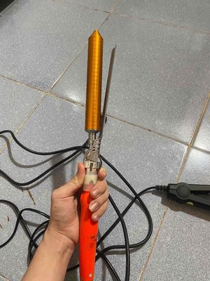 máy uốn tóc cầm tay. Mua bán Nội thất, đồ gia dụng khác tại Thành phố Thủ Đức Tp Hồ Chí Minh được đăng bởi Đoan Hoàng thị Mỹ