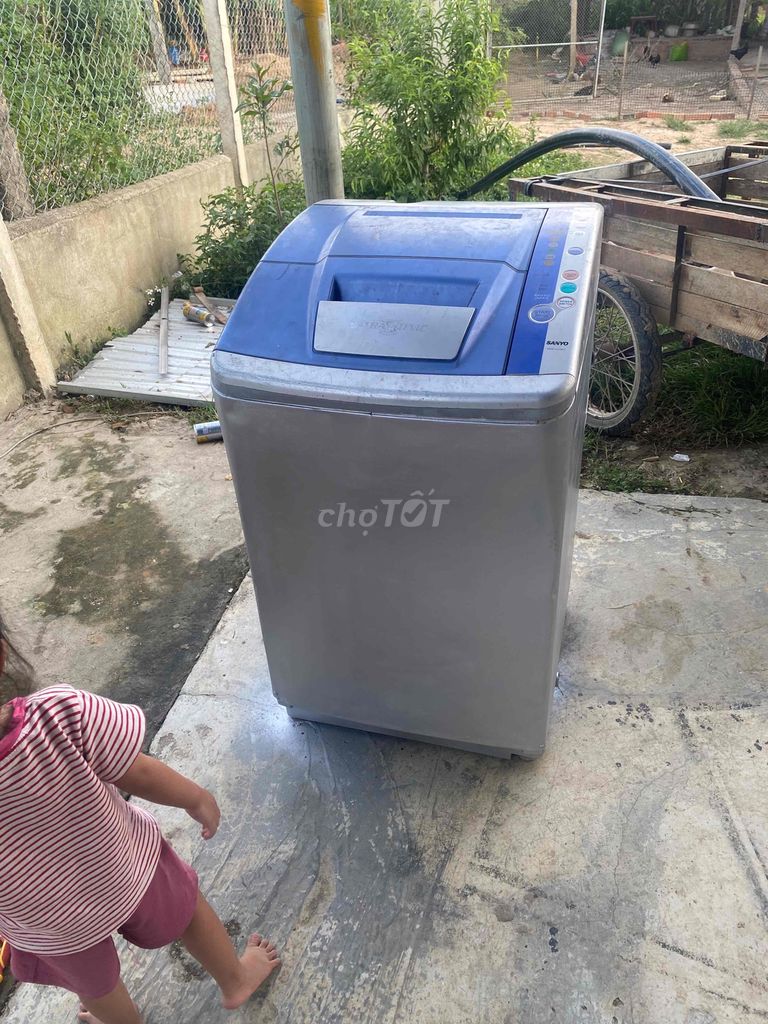 máy sanyo 9kg dùng bình thường
