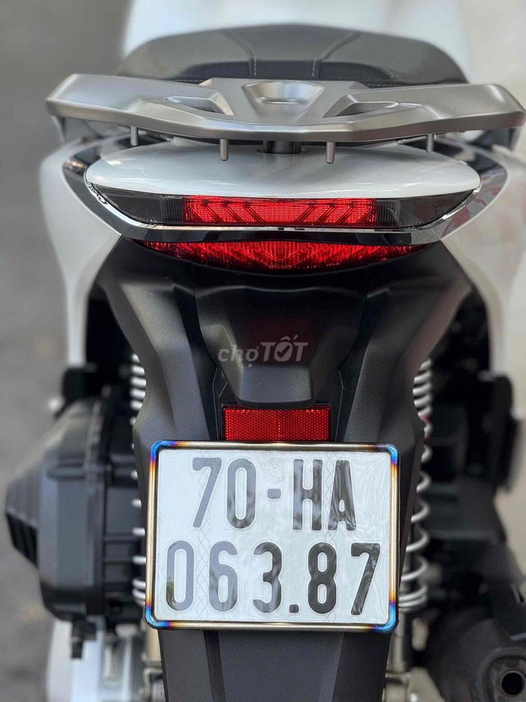 SH 160i 2024 TRẮNG LƯỚT ( CÓ ĐỔI XE GÓP ). Mua bán Xe máy tại Thành phố Thủ Đức Tp Hồ Chí Minh được đăng bởi Vũ Vũ hình 7
