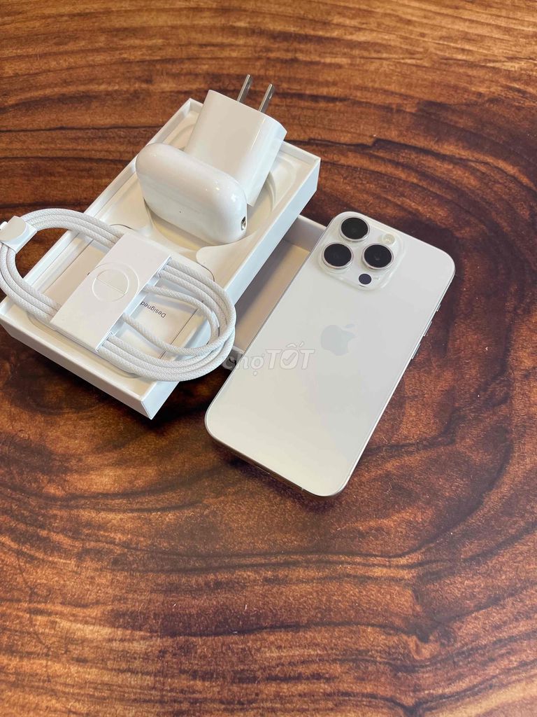 15 PRO 512G QTế Zin Chuẩn Apple Xài Ngon Pin 93%. Mua bán Điện thoại tại Quận 1 Tp Hồ Chí Minh được đăng bởi Thích Bán Rẻ hình 1