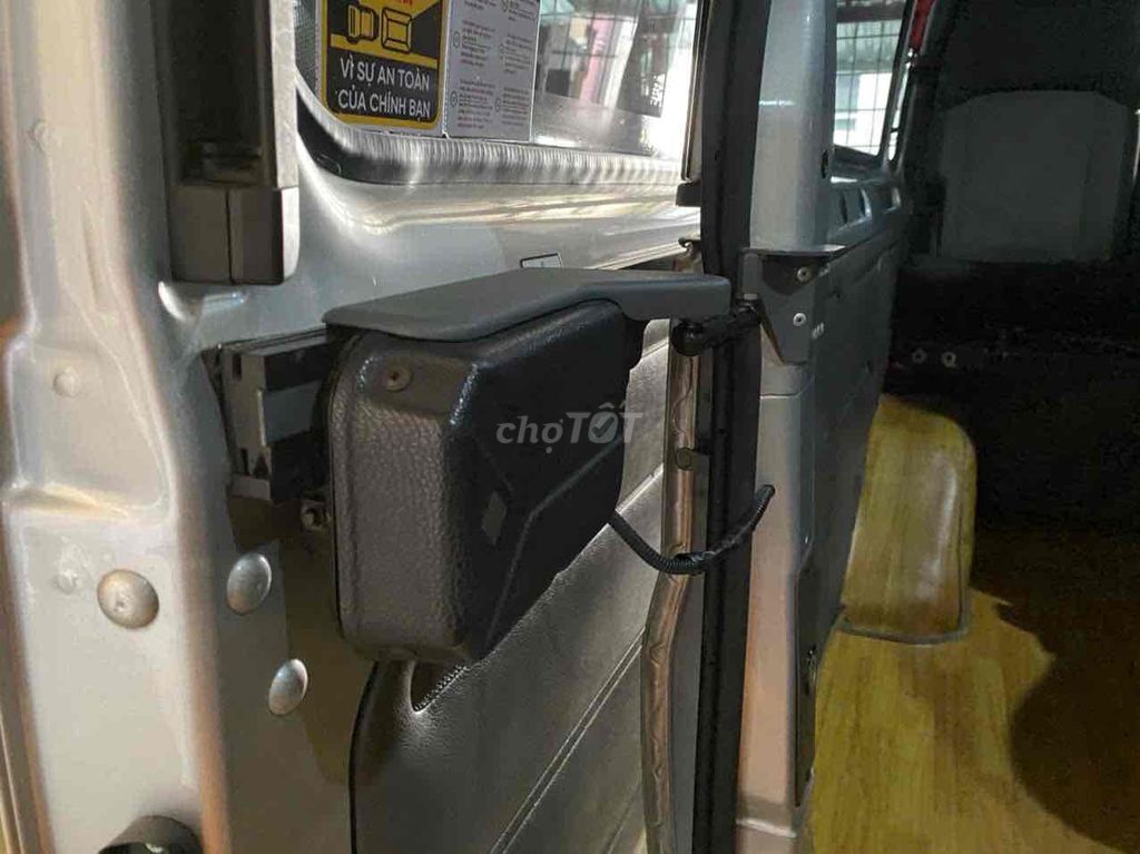 Ford Transit 2024 MCA Tiêu chuẩn - 76000 km. Mua bán Ô tô tại Quận 3 Tp Hồ Chí Minh được đăng bởi Duy Vỹ hình 4