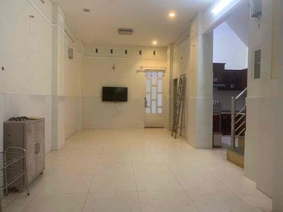 Rent · 4 bd · 49 м² · Quận Gò Vấp, ул. Đường Nguyễn Thái Sơn