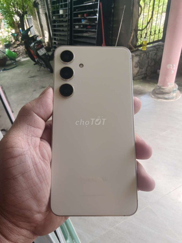 Samsung S24 Plus 256GB Vàng Hàn Quốc 98%. Mua bán Điện thoại tại Huyện Củ Chi Tp Hồ Chí Minh được đăng bởi lê hải hình 1