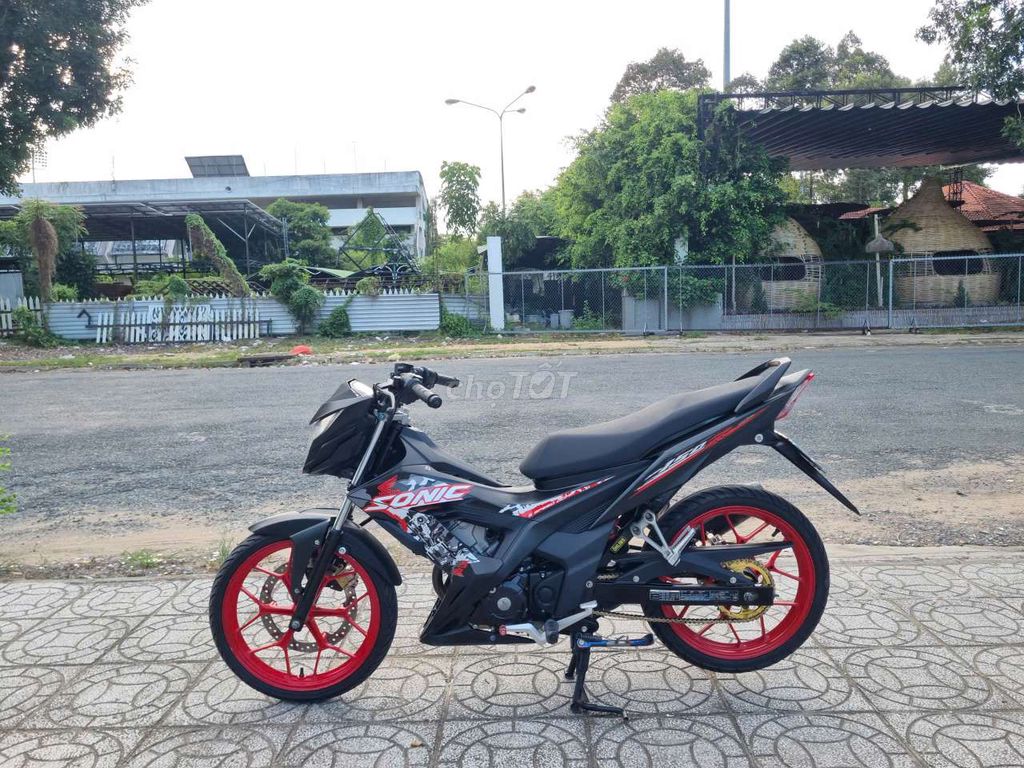 Honda Sonic Đen Đỏ Đã sử dụng. Mua bán Xe máy tại Thành phố Cao Lãnh Đồng Tháp được đăng bởi Vinh Quang  hình 5