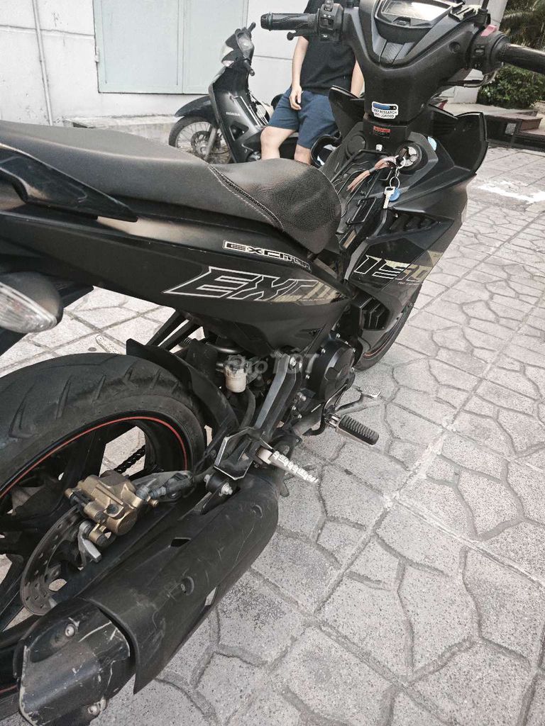 Yamaha Exciter 150 2019 черный, электронная приборная панель