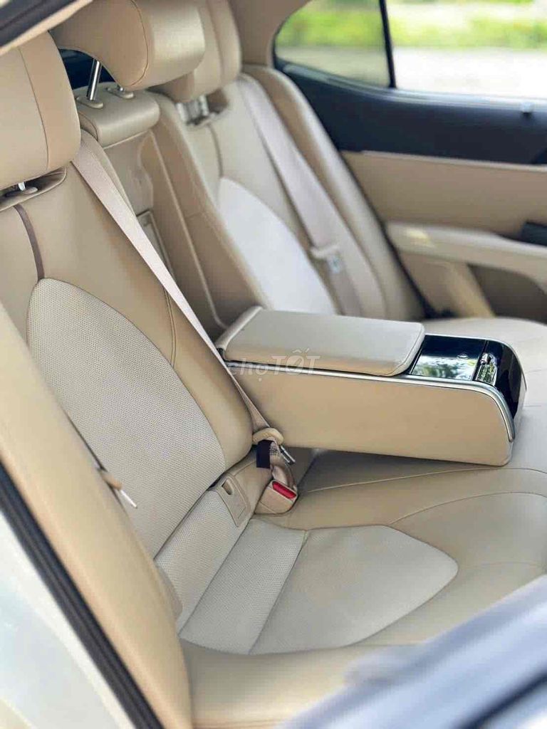 Toyota Camry 2.5Q 2019 xe full lịch sử hãng. Mua bán Ô tô tại Quận 1 Tp Hồ Chí Minh được đăng bởi Nguyên hình 12