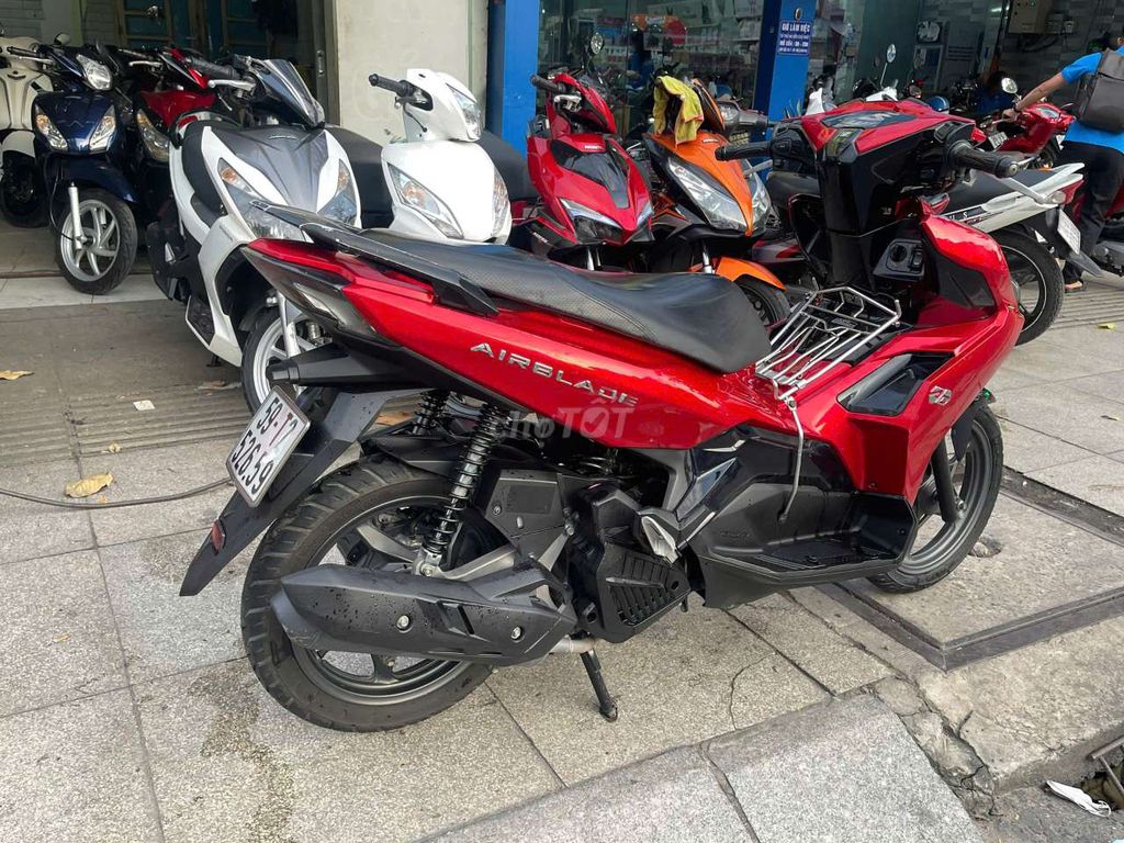 Honda air blade 125 2021 mới 90% Bstp chính chủ. Mua bán Xe máy tại Quận Tân Phú Tp Hồ Chí Minh được đăng bởi Tuanduy hình 5